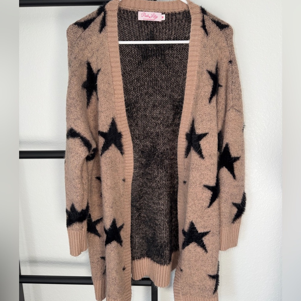 Pink Lily Star Cardigan Neutral Oversized